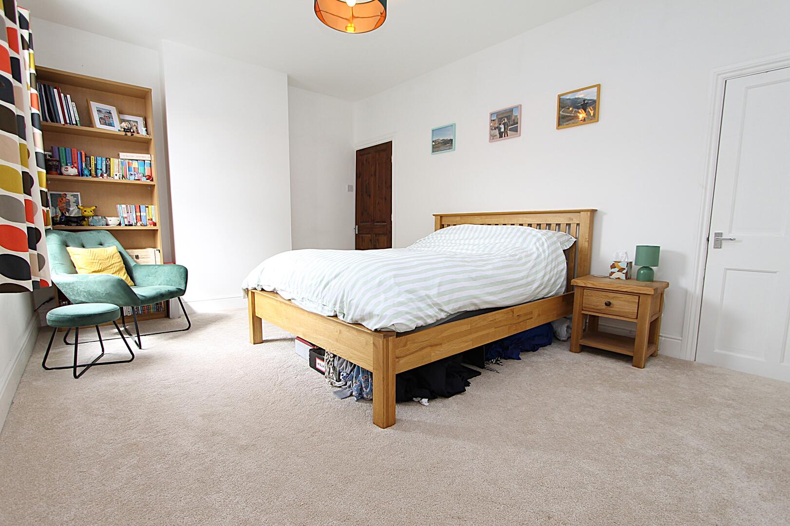 Woodfield Crescent, Kidderminster